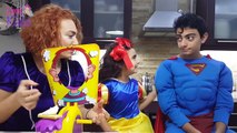 Prenses Sofia Pamuk Prenses Süpermen Pie Face Oynarsa | Çizgi Film ve Masal Karakterleri |