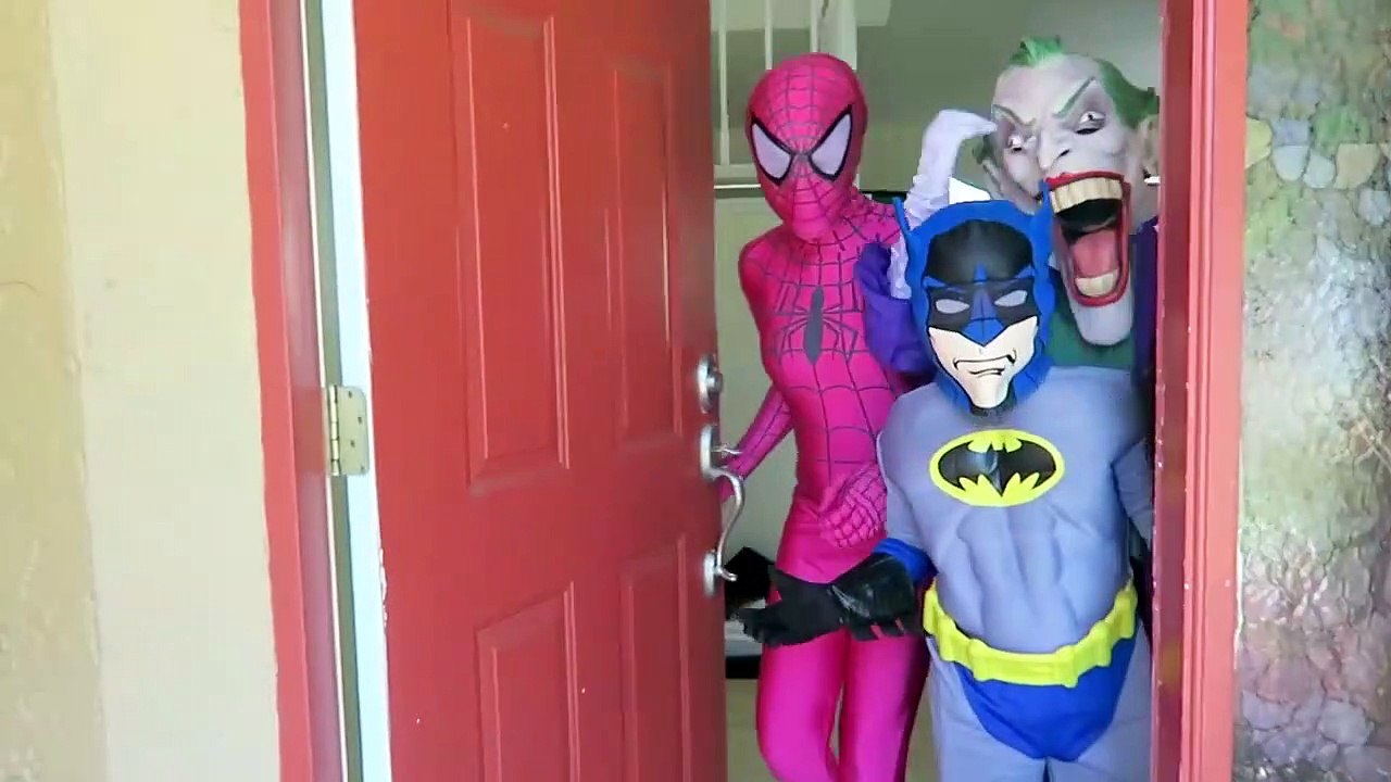 Joker vs Joker Girl! w_ Pink Spidergirl & Batman - Spiderman vs T Rex - Funny Superheroes  -)-nrGKuGf