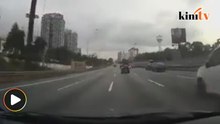 "Bang, anak-anak takut. Dah lah," kata isteri pada suami