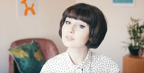 Bob Hair Tutorial | Styling Short Hair