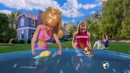 Barbie™ et La Course des Chiots- Poupée Publicité