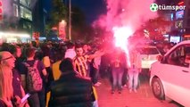 Fenerbahçe, Bağdat Caddesi'nde şampiyonluğu kutladı