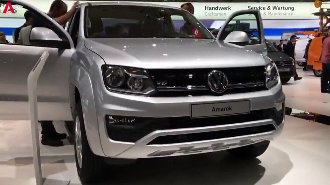 2017 Volkswagen Amarok - Exterior and Interior Walkaround
