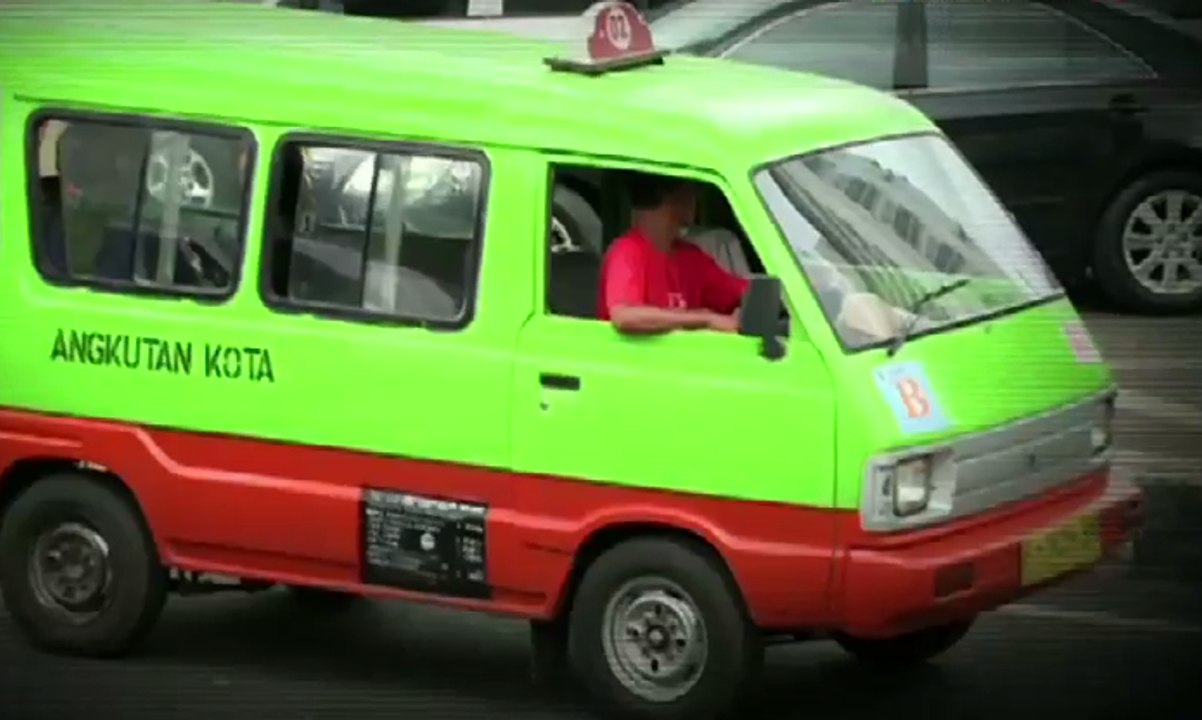 Aturan Baru Angkutan Online - Berkas Kompas