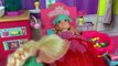 Toddler is SICK ! Elsa & Anna - CHICKENPOX - The other PRETENDS  Who's really sick  Doctor Barbie-eVFXnS8k