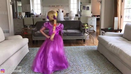 Kids Costume Runway Show! Costume Ideas for Family Dress Up Fun-nqP89
