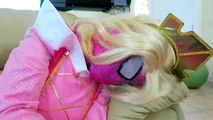 Spiderman vs Joker vs Frozen Elsa - Epic Pool Party! w_ Little Mermaid Ariel & Pink Spidergirl-ecKA3