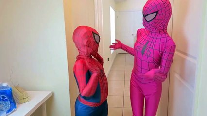 Spiderman vs Joker vs Frozen Elsa Pink Spidergirl - GIANT Donut! w_ Mermaid, Nemo - Fun Superheroes-llX