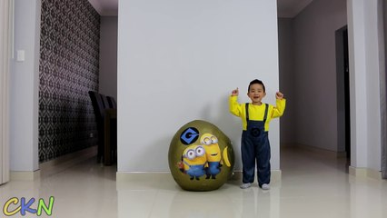 Super Giant Minions Surprise toys egg Opening Minion Bob Stuart Phil Ckn Toys-O8H