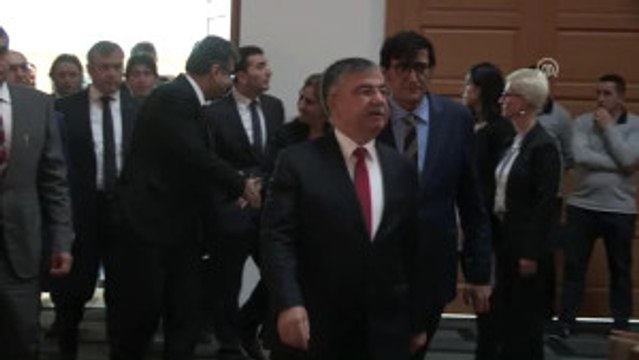 Bakan Yılmaz, Ilk Okuma Yazma Öğretimi Bilgilendirme Toplantısı Na Katıldı