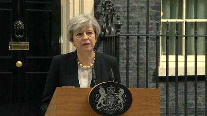 Télécharger la video: UK Prime Minister Theresa May condemns 'callous terrorist attack' in Manchester