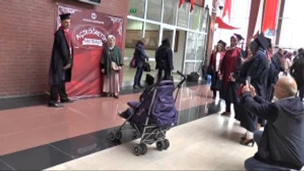Açıköğretim Fakültesinden Mezunlar İçin Ödül Töreni