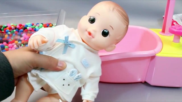 Baby Doll Bath Time Doctor Syringe Play Doh Toy Surprise Slime Learn Colors-lNrcHiWR