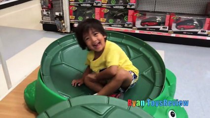 TOY HUNT at Toys R Us RYAN TOYSREVIEW Paw Patrol Power Wheels Disney Cars Peppa Pig Blaze Kid