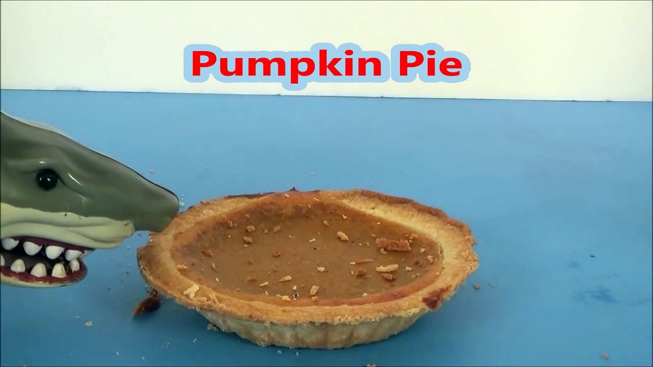Sharks Eating Pies 'Messy Food Fight Style' Toy Shark Challenge-FHIRw9A