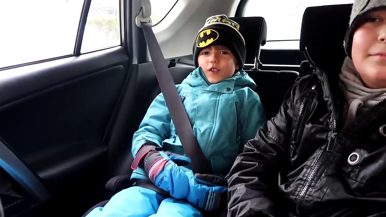 Winter Playground Family Play - Snow Slides Fun and Ice Skating-WHe