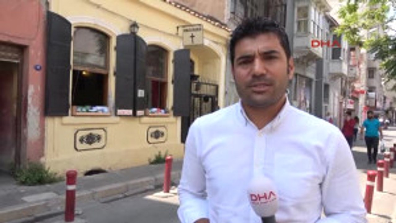 Izmir ABD Başkanı Trump'ın Cumhurbaşkanı Erdoğan'dan Serbest Bırakılmasını Istediği Rahip Diriliş...