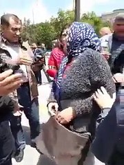 Veli Saçılık’ın Annesi’nden Adliye önünde polise isyan: Utanın, utanın!
