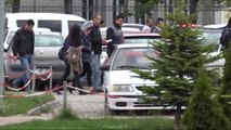 Sivas Atm'ye Kart Kopyalama Cihazı Yerleştiren 4 Şüpheli Yakalandı