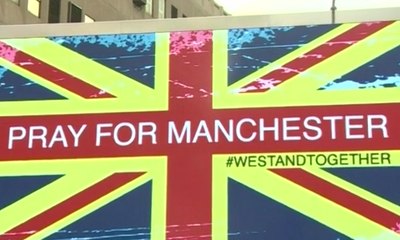 22 Orang Tewas Usai Konser Ariana Grande