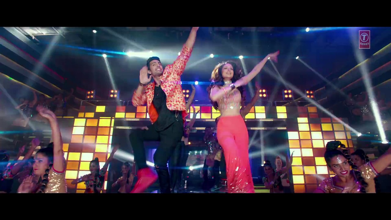 Kudi Gujarat Di Song | Sweetiee Weds NRI | HD 1080p | Latest Bollywood Songs 2017 | MaxPluss HD Videos