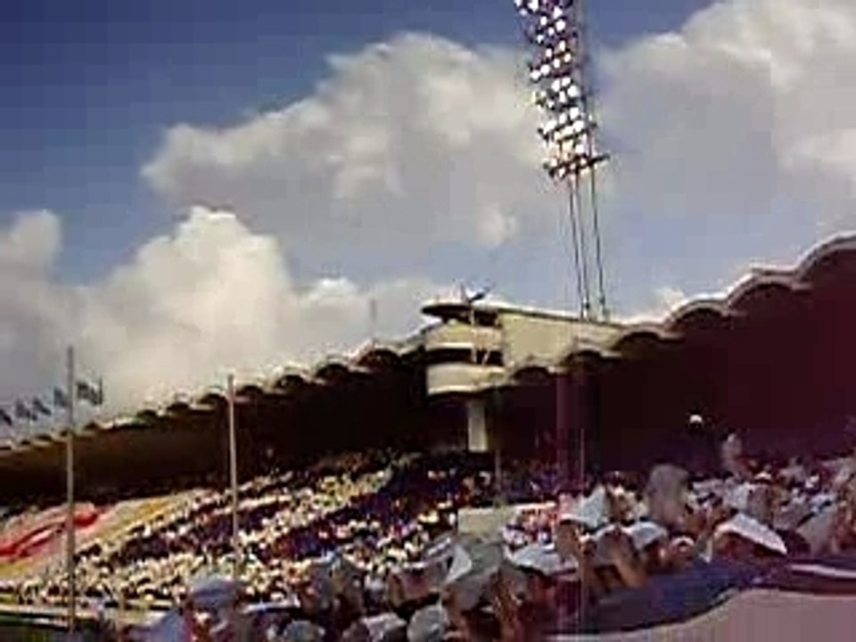 bordeaux lyon tifo 20 ans ultramarines