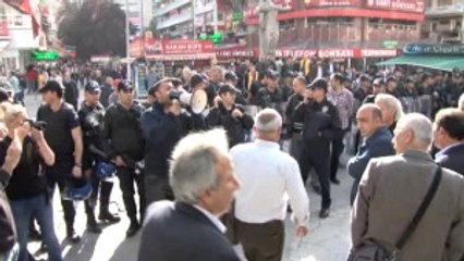 Başkent'te Protestocu Gruba Polis Müdahalesi: 6 Gözaltı