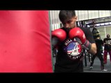 hard hitting jonathan navarro killing the heavy bag EsNews Boxing