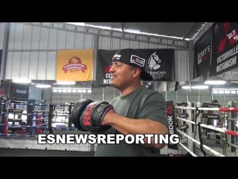 mexican singer Komader was going to walk chino maidana in vs floyd mayweather - EsNews Boxing