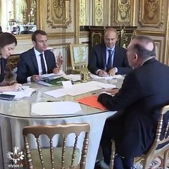 Le président Emmanuel Macron avec M. Pierre GATTAZ, Président du MEDEF