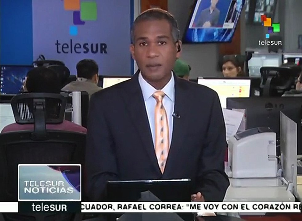Venezolanos se movilizan en Caracas contra el fascismo