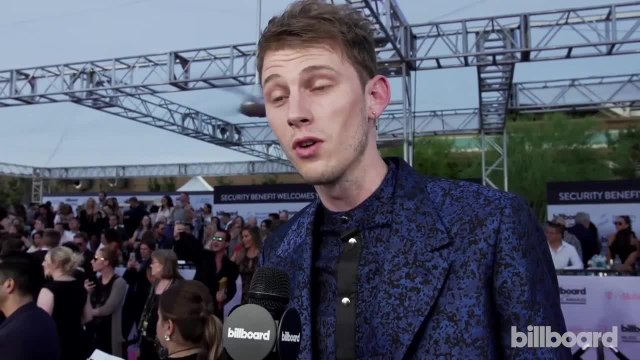 Machine Gun Kelly on Being Starstruck When Meeting Will Smith | Billboard Music Awards 2017