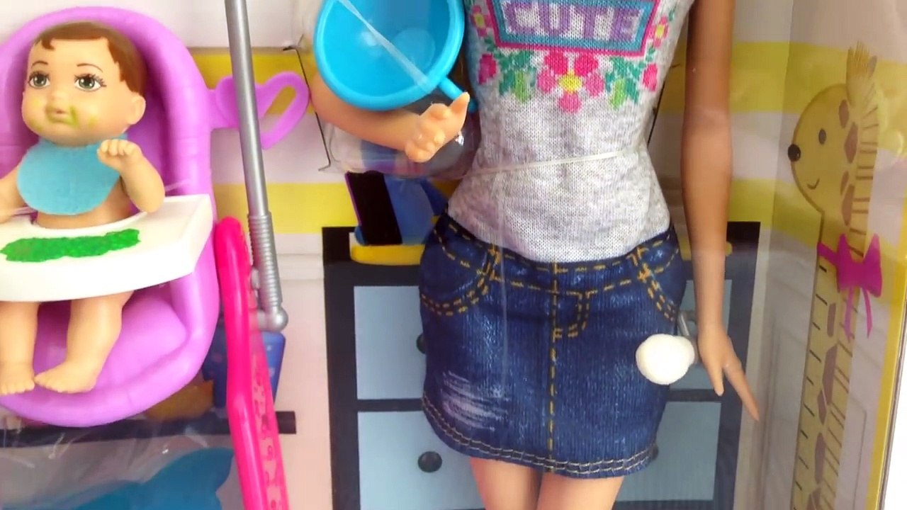 ❀ Барби Няня малыш Играем в дочки матери с куклой пупсик Barbie Baby sitter Baby Doll Cha