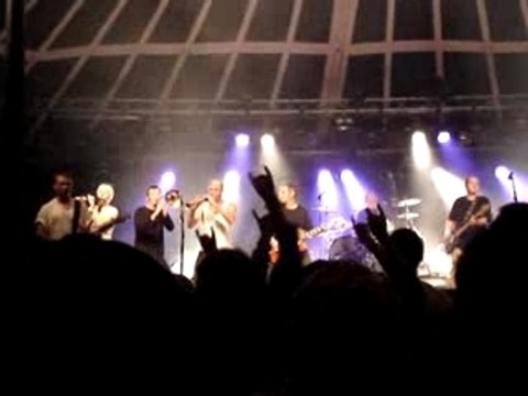 01 - Les Hyenes - Festival des Terres Neuves 2007