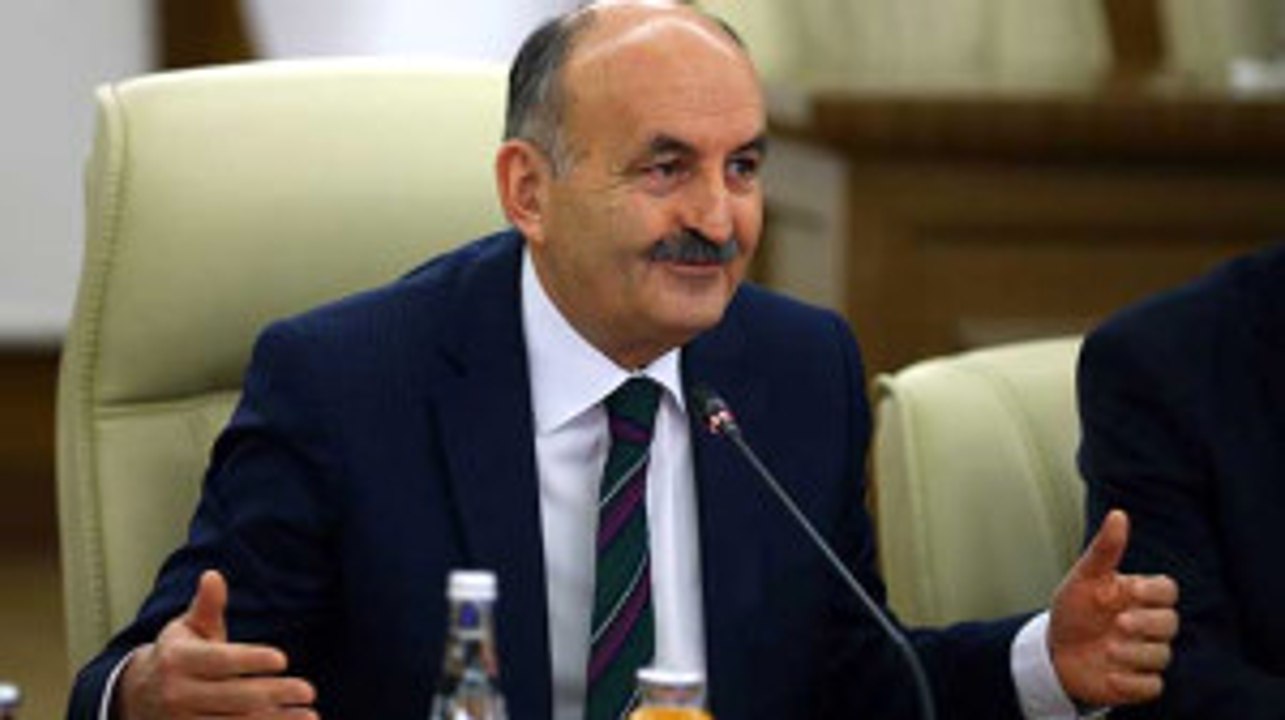 Müezzinoğlu: Bağ-Kur'a Prim Borcu Olan Esnaf da Sağlık Hizmeti Alabilecek