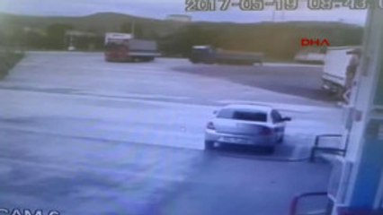 Kastamonu'da 3 Kişinin Öldüğü Kaza Kamerada