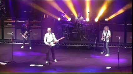 Status Quo Live - Don't Waste My Time(Rossi,Young) - Hammersmith Apollo,London 16-3 2013