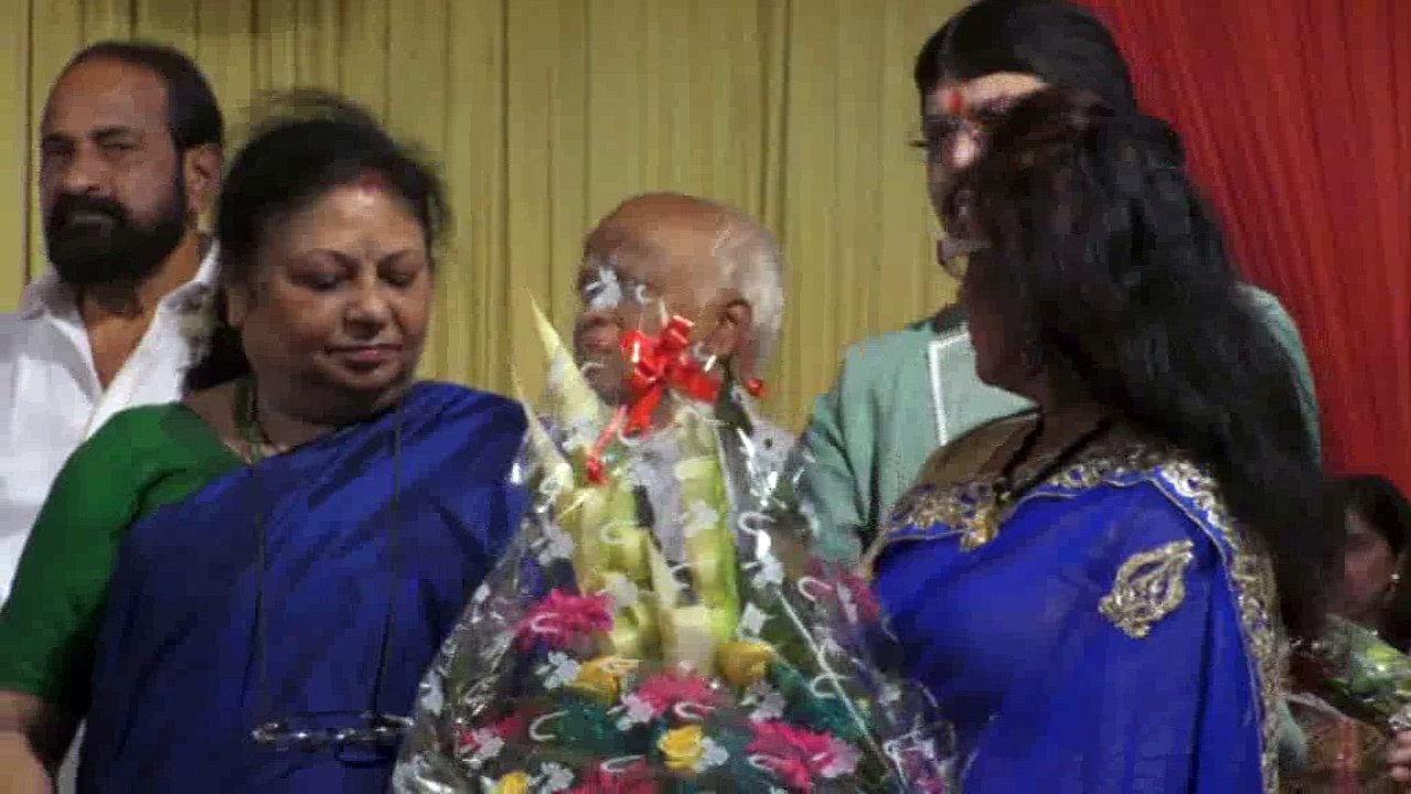 Daljeet Kaur – IAWA - President as Chief Guest at book release on Legendary Father of Indian Cinema Dada Saheb Phalke in Bhandup