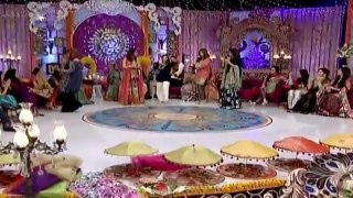 Check out Sanam Chaudhry’s Dance on Afghan Jalebi Song