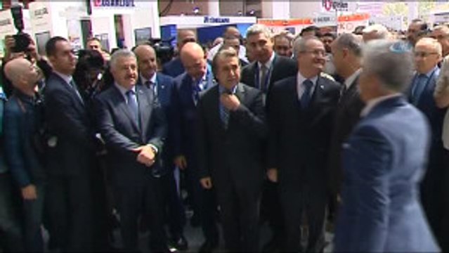 Ulaştırma Denizcilik ve Haberleşme Bakanı Ahmet Arslan: İzmir'e Hem Köprü Hem de Batırma Tüp...