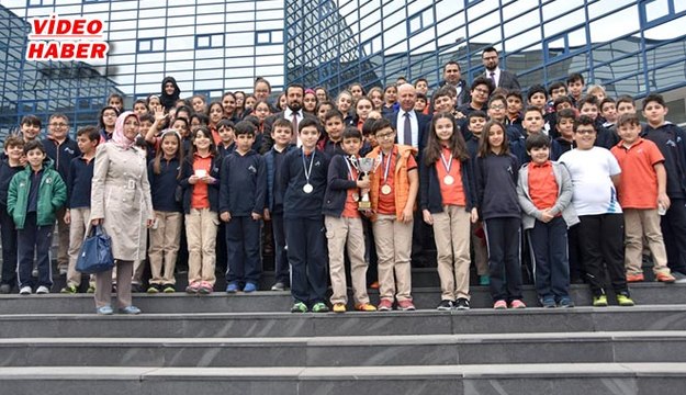 (24 MAYIS 2017) BAŞKAN ÇOLAKBAYRAKDAR, MİNİK MİSAFİRLERİNİ AĞIRLADI