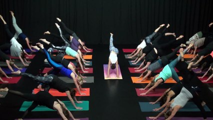 A Pau, des cours de yoga dès 6h30 à l'espace Dantza
