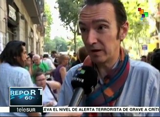 Resisten españoles desahucios y piden al gobierno les garantice hogar