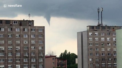 Tornado appears over city in Hungary