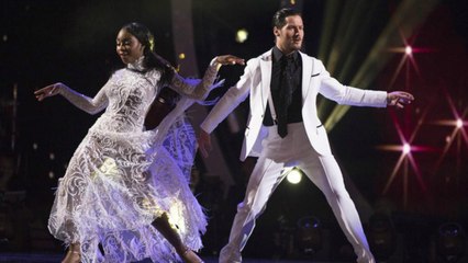 'Dancing With the Stars' Winner Announced | Billboard News