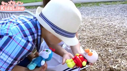 アンパンマン お医者さん セット 車いす おもちゃ Anpanman playing Doctor set wheelchair Toy