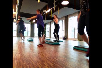 Step by step Fabian Kühn