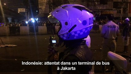 Indonésie: Deux explosions dans un terminal de bus à Jakarta