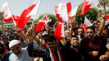 تظاهرات شیعیان عراقی در برابر سفارت بحرین در بغداد