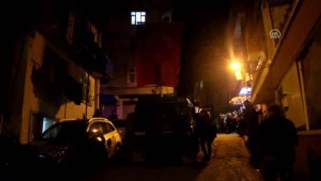 Şehit Özel Harekat Polisi Yılmaz'ın Baba Ocağında Yas